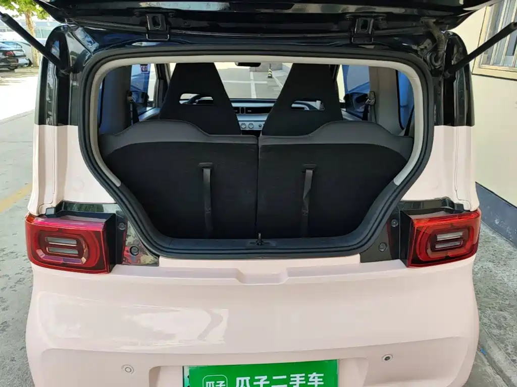Wuling MINIEV — миниатюра 19