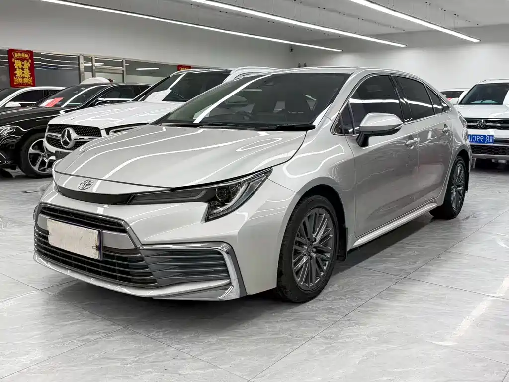 Toyota Lingshang 2021 2.0L Luxury