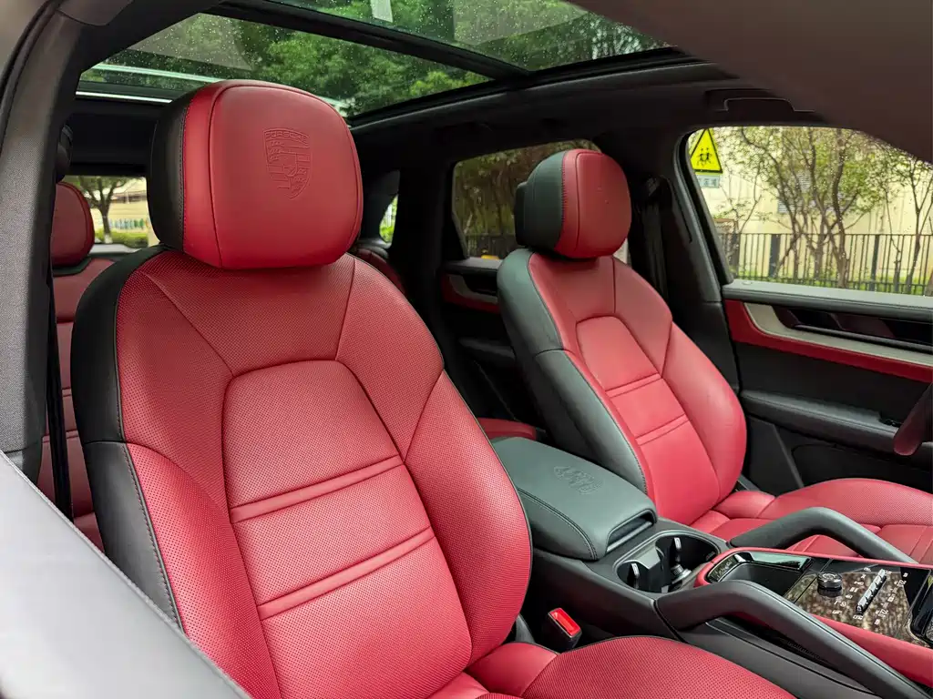Porsche Cayenne — миниатюра 24