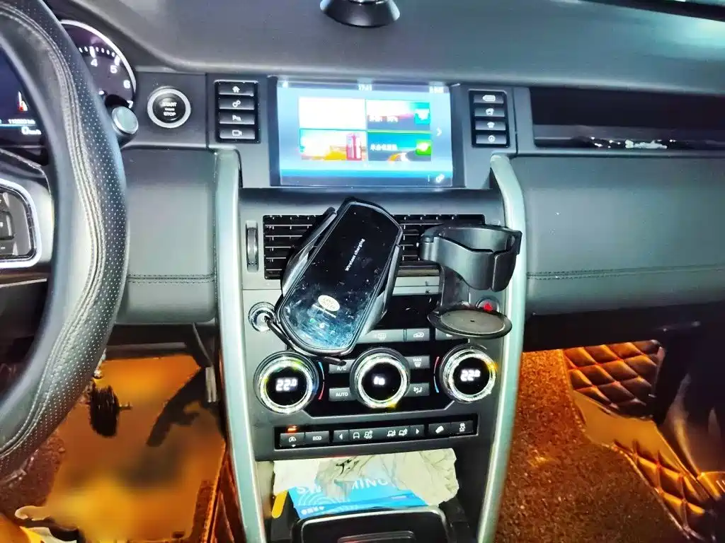 Land Rover Discovery Sport — миниатюра 6