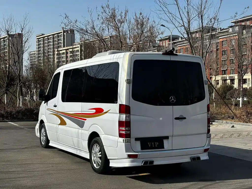 Mercedes-Benz Sprinter — миниатюра 6