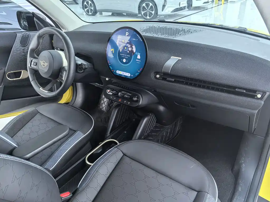Mini COOPER 2024 452km COOPER SE