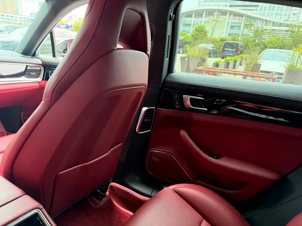 Porsche Panamera — миниатюра 11