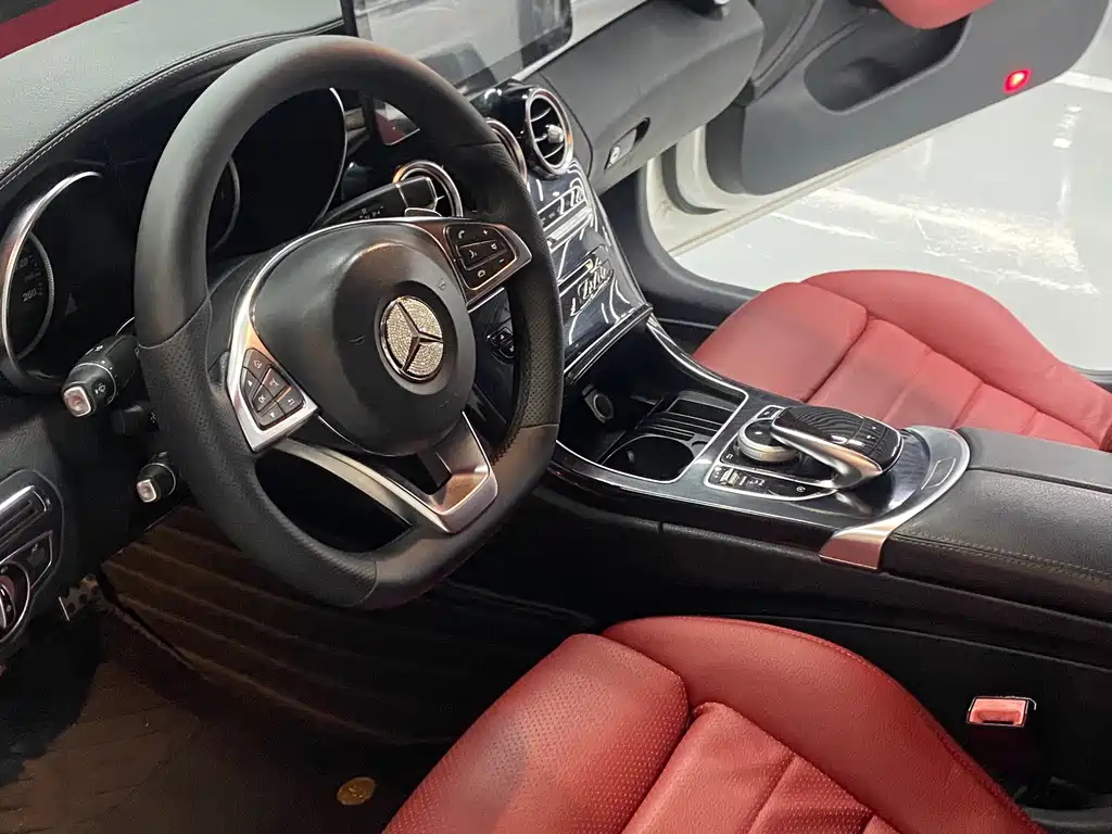 Mercedes-Benz C-Class (Import) — миниатюра 7
