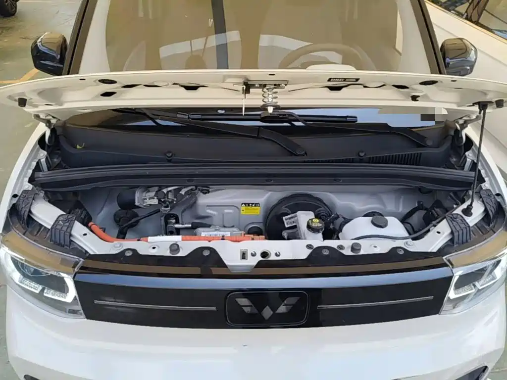 Wuling MINIEV — миниатюра 20