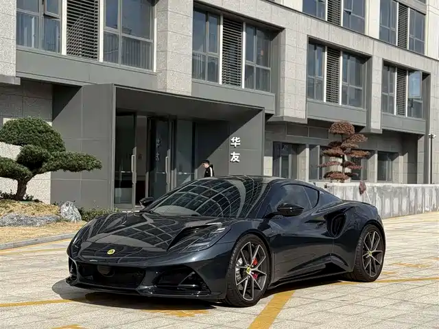 LOTUS SPORTS CAR EMIRA 2024