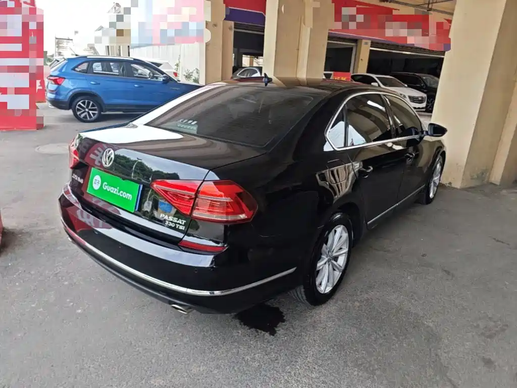 Volkswagen Passat 2017 330TSI DSG