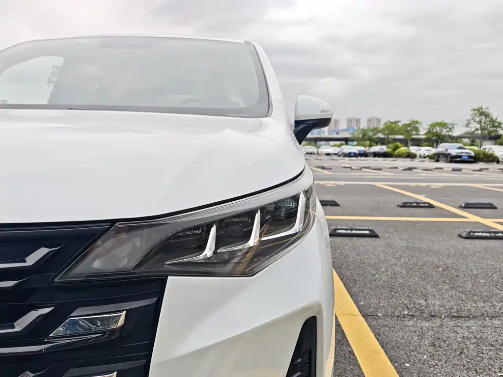 GAC Motor Trumpchi M6 — миниатюра 22