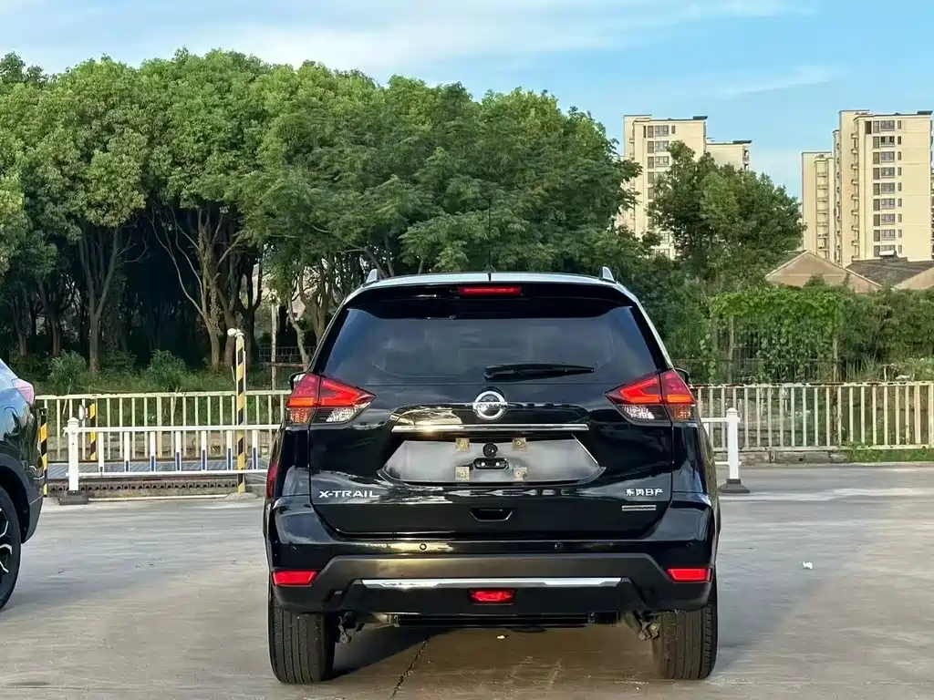 Nissan X-Trail — миниатюра 9