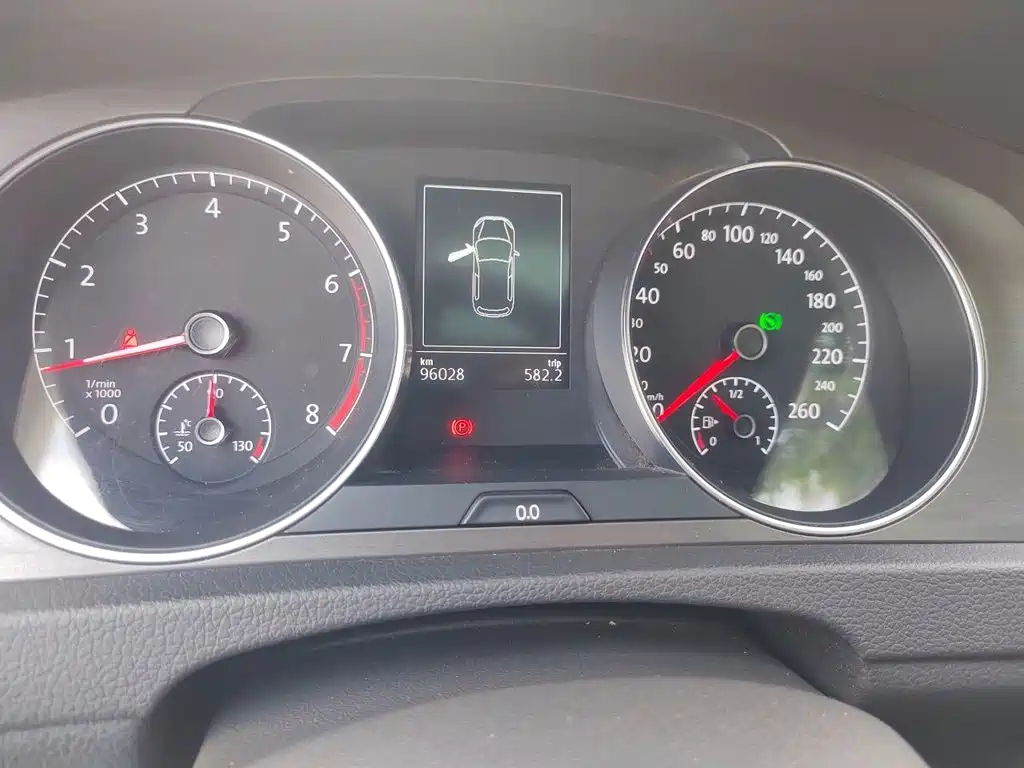 Volkswagen Golf — миниатюра 9