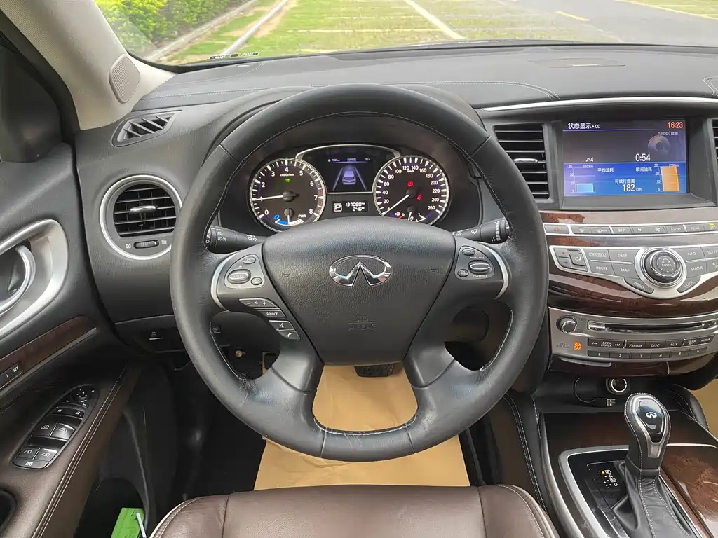 Infiniti QX60 (Import) — миниатюра 15