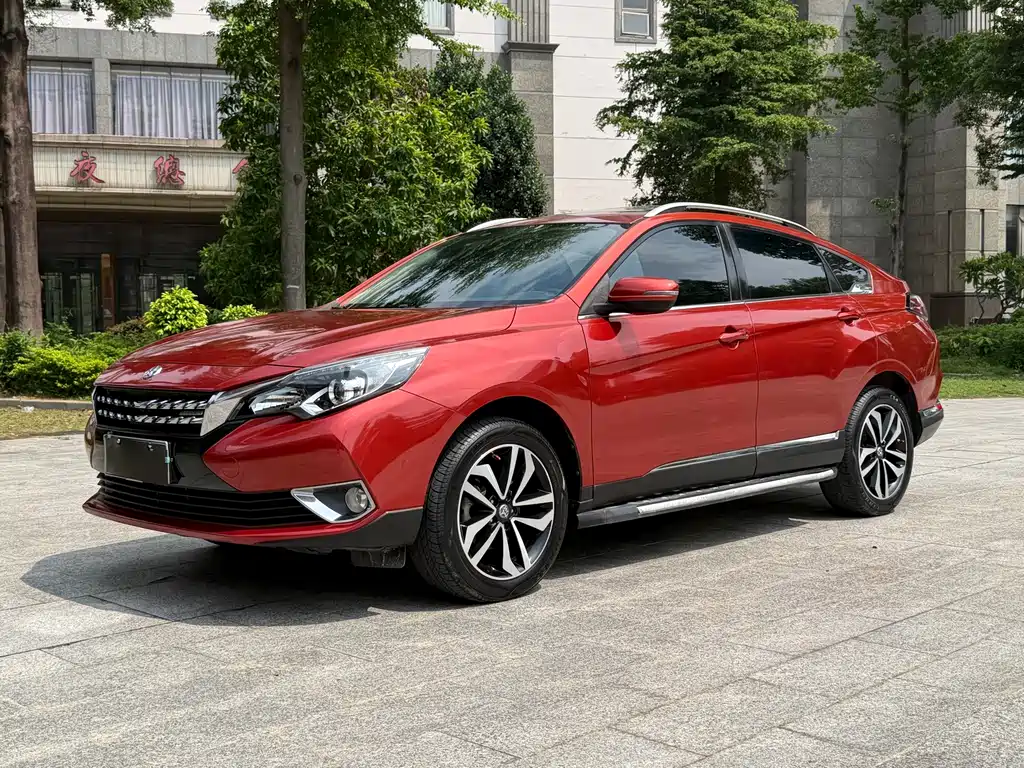 Venucia T90