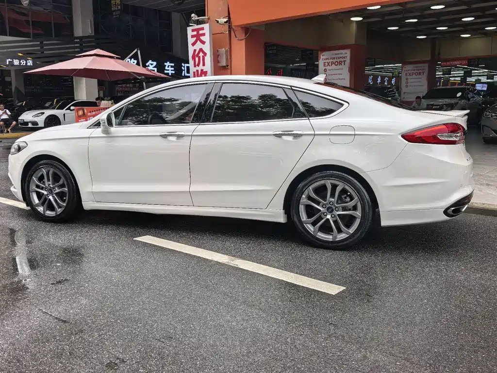 Ford Mondeo 2017 EcoBoost 245 Luxury Sport