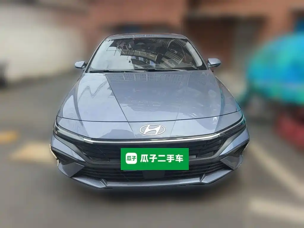 Hyundai Elantra — миниатюра 2