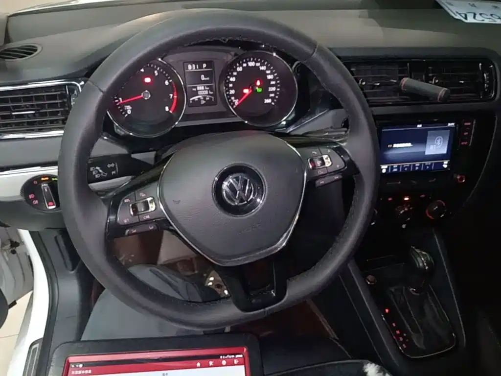 Volkswagen Sagitar — миниатюра 11