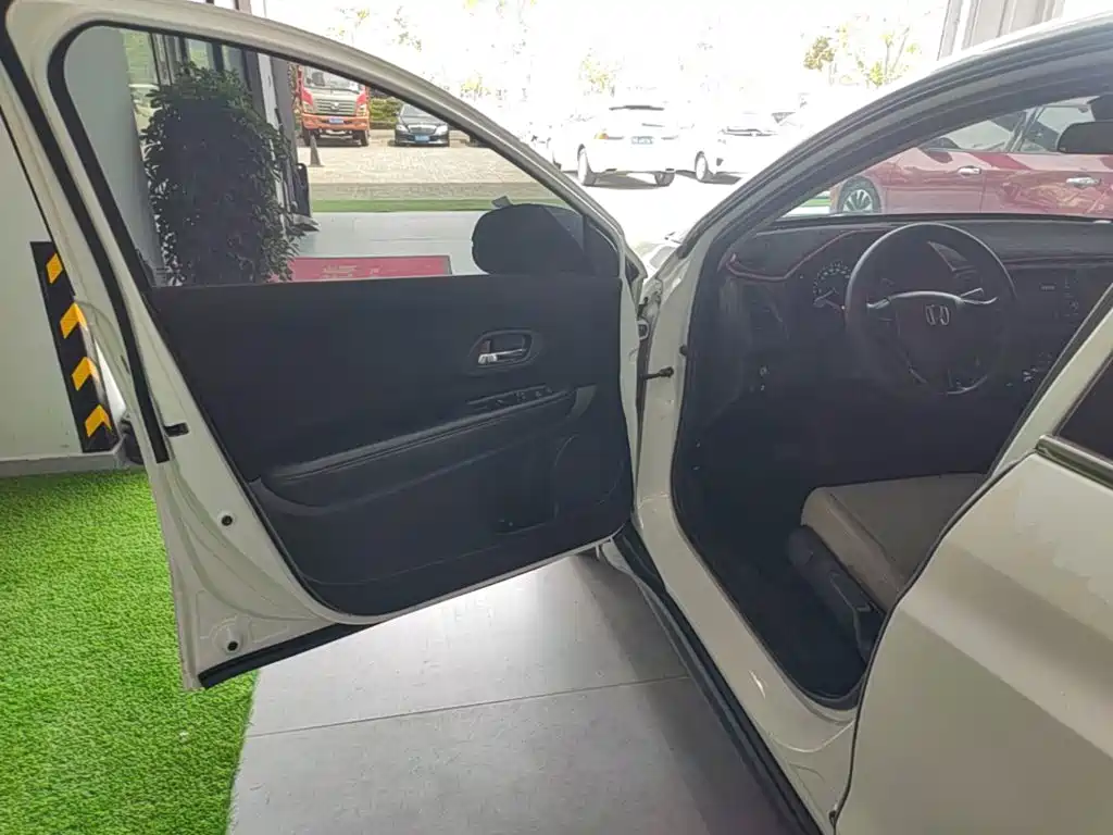 Honda Vezel — миниатюра 16