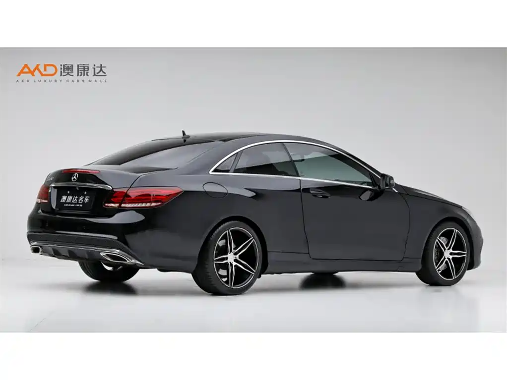 Mercedes-Benz E-Class (Import) — миниатюра 3