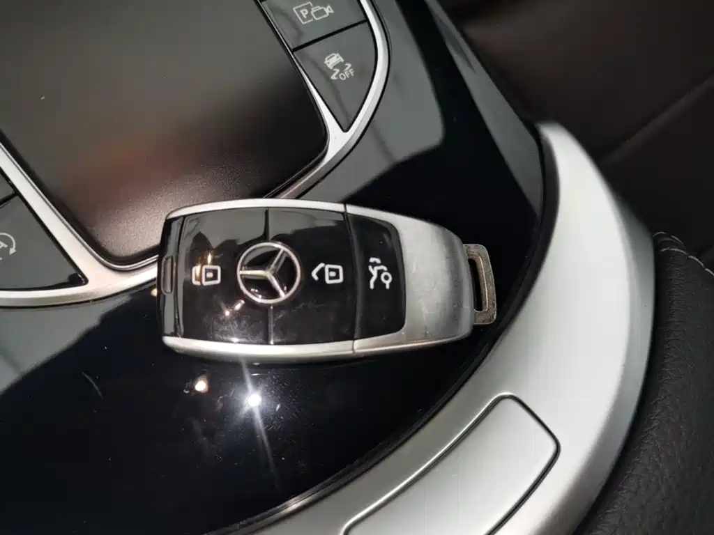 Mercedes-Benz GLC — миниатюра 9