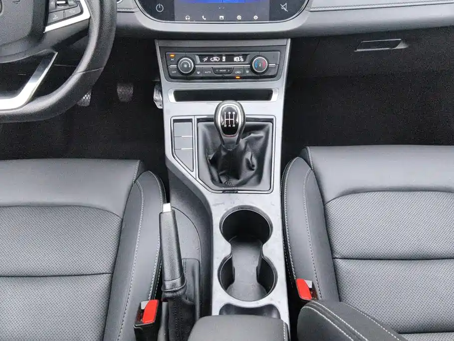 Geely Emgrand — миниатюра 16