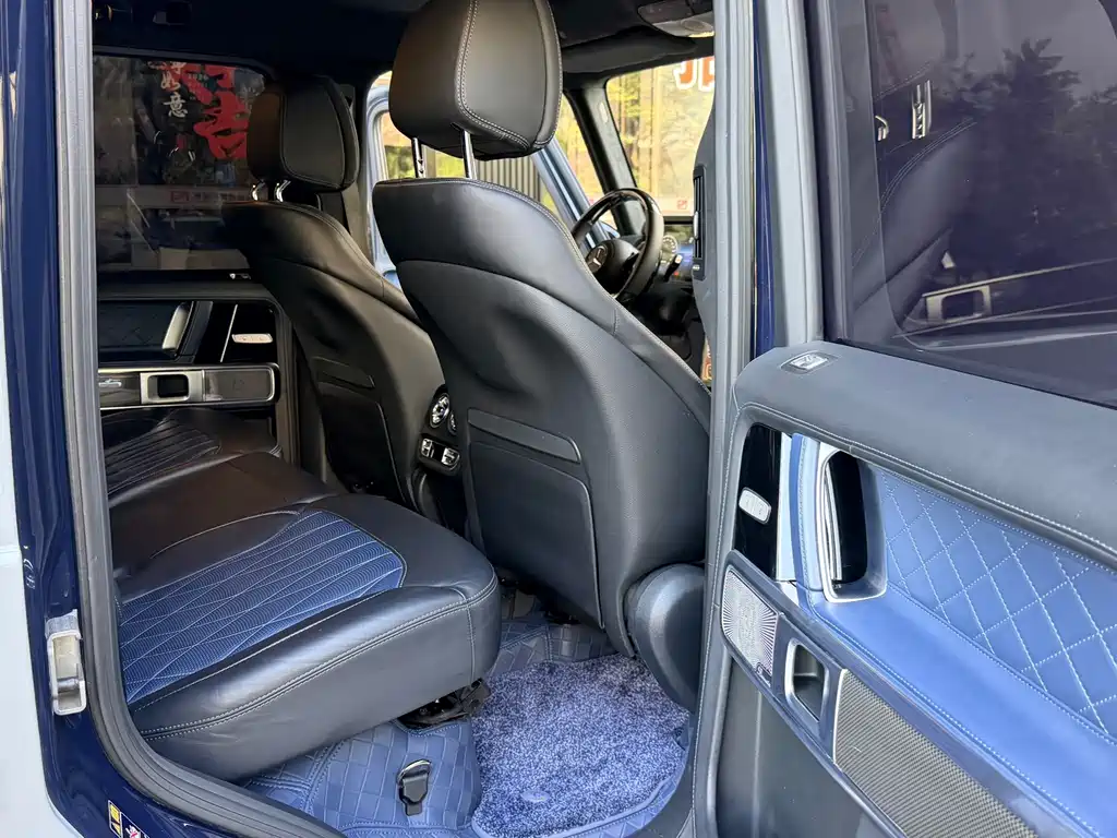 Mercedes-Benz G-Class — миниатюра 13