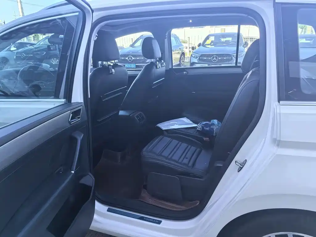 Volkswagen Touran — миниатюра 7