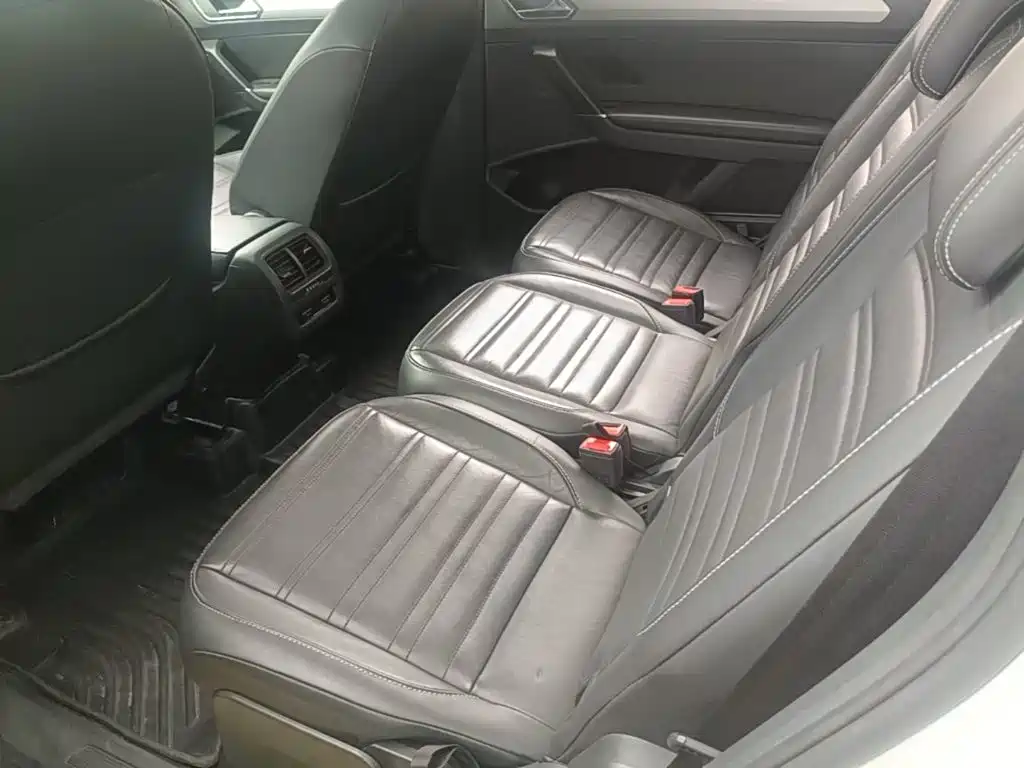 Volkswagen Touran — миниатюра 17