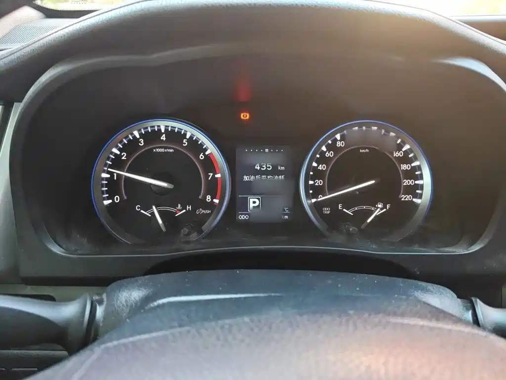 Toyota Highlander 2015 2.0T Luxury 7 мест