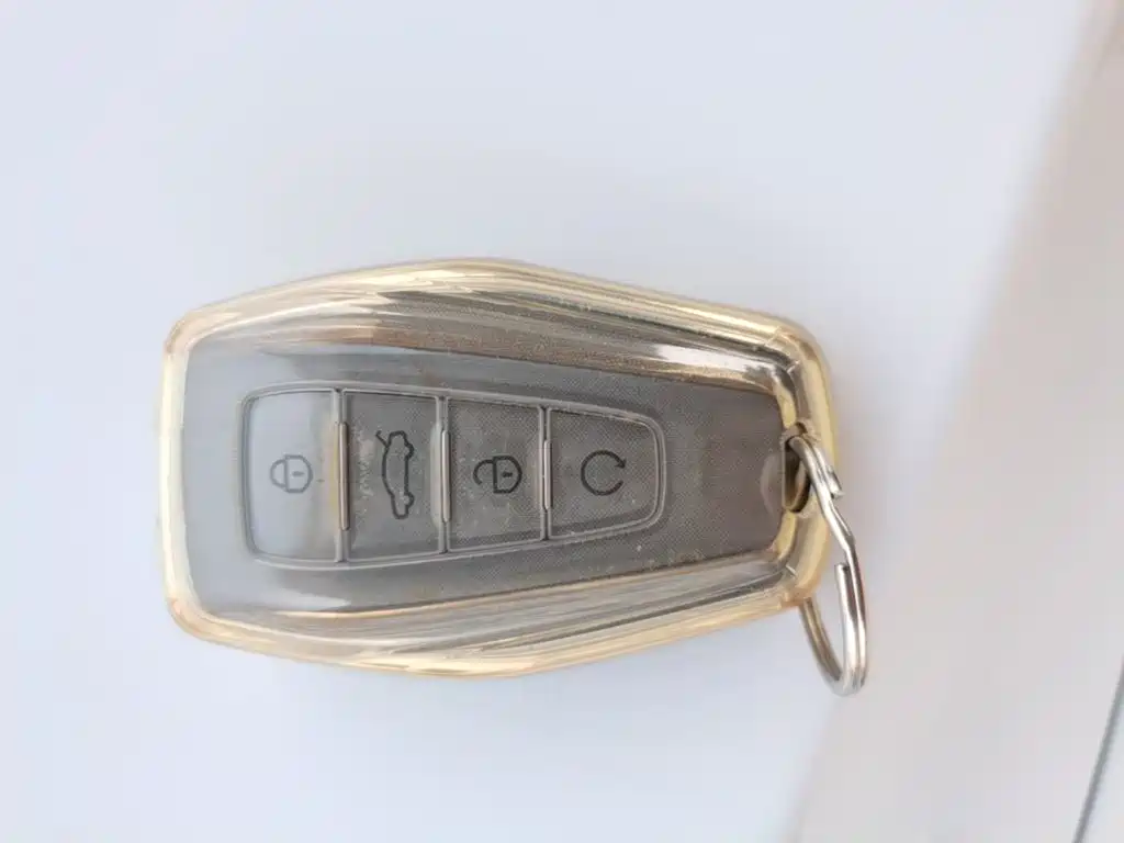 Geely Binyue — миниатюра 9