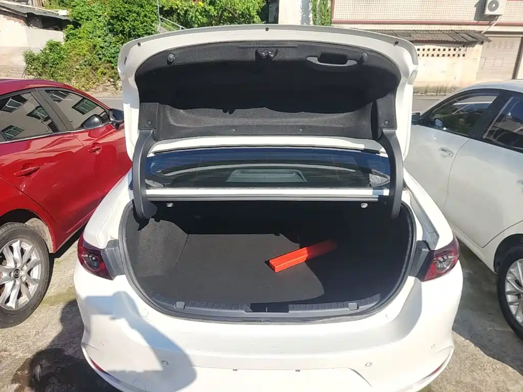 Mazda 3 Axela — миниатюра 19