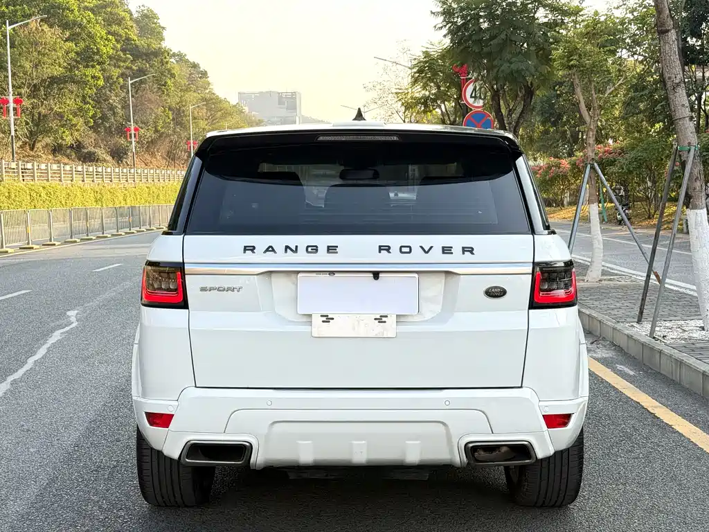 Land Rover Range Rover Sport 2018 2.0T