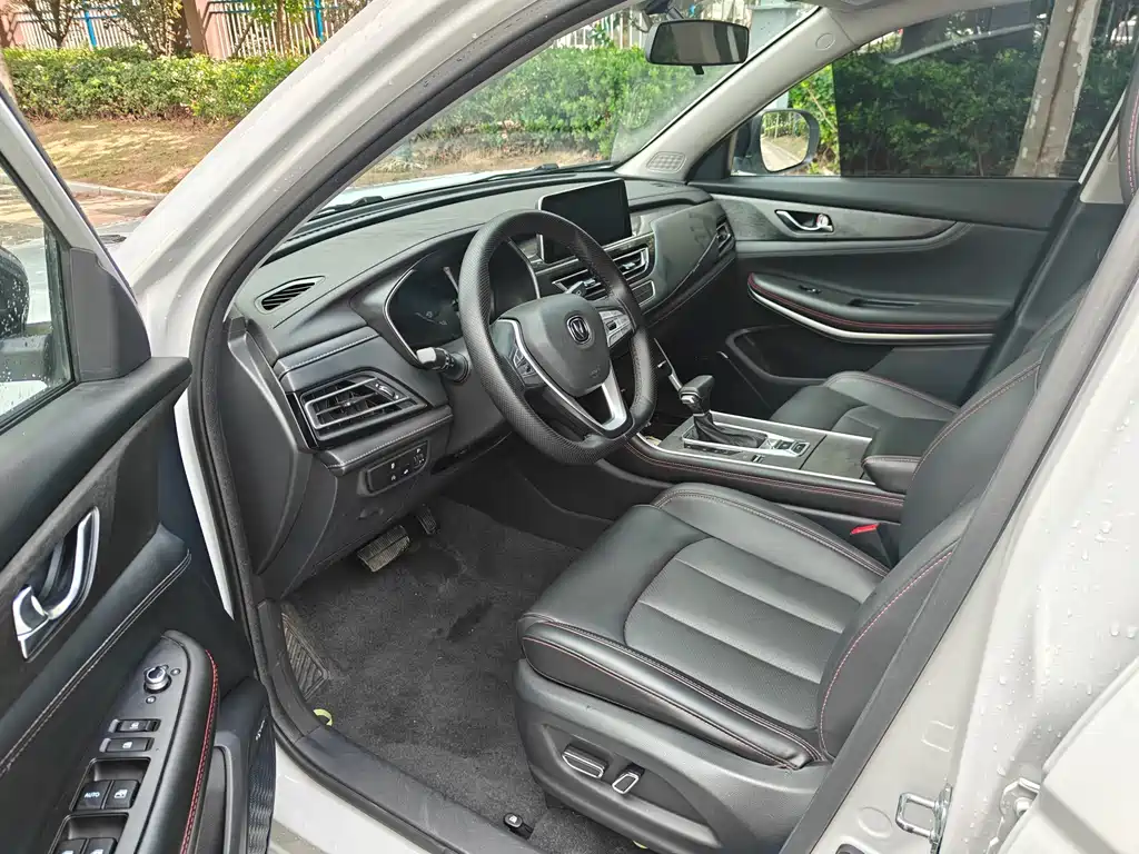 Changan CS75 — миниатюра 15
