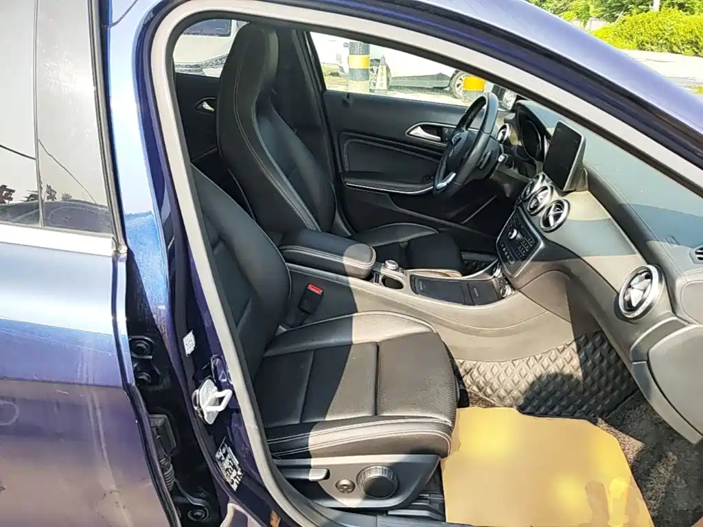 Mercedes-Benz GLA — миниатюра 25