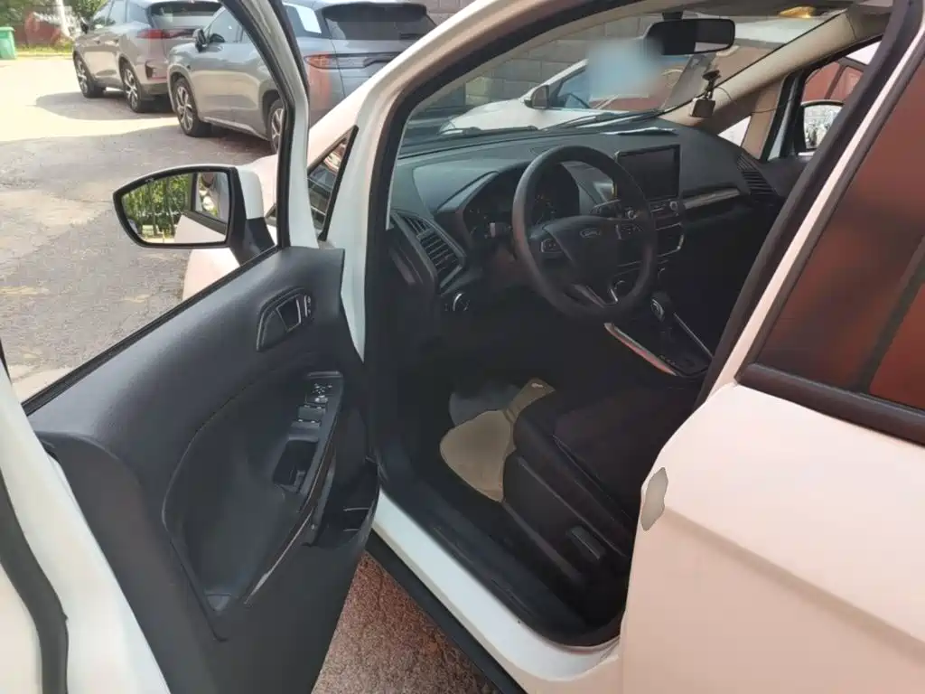 Ford Ecosport — миниатюра 16
