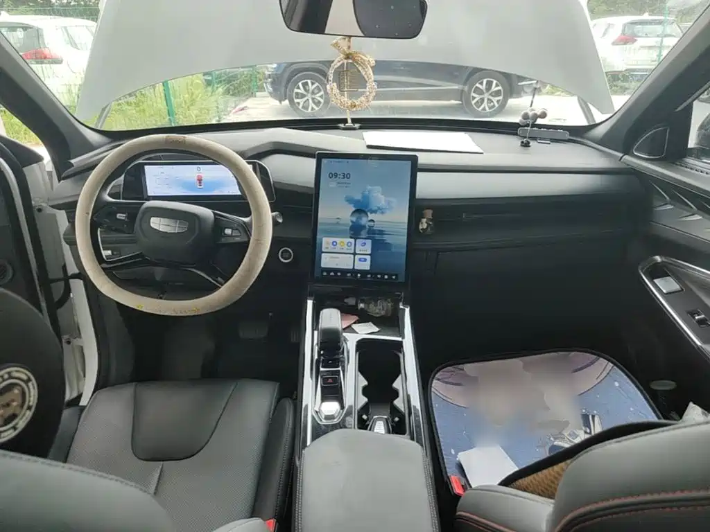 Geely Boyue — миниатюра 10