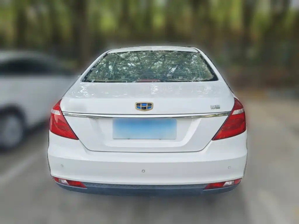 Geely Emgrand — миниатюра 10