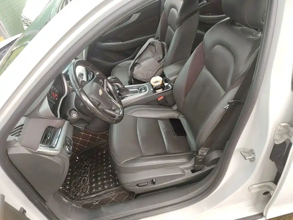 Chevrolet Malibu — миниатюра 15