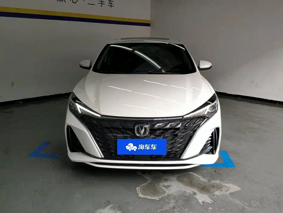 Changan Eado 2025 PLUS 1.5L MT Luxury