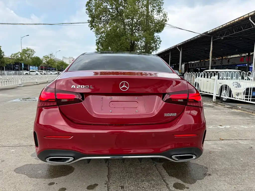 Mercedes-Benz A-Class — миниатюра 8
