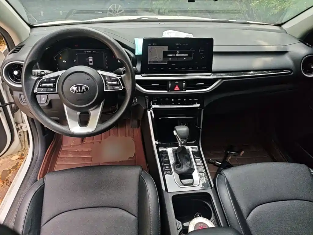 Kia K3 — миниатюра 10
