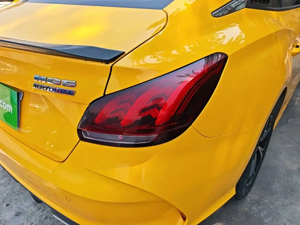 MG MG5 — миниатюра 8
