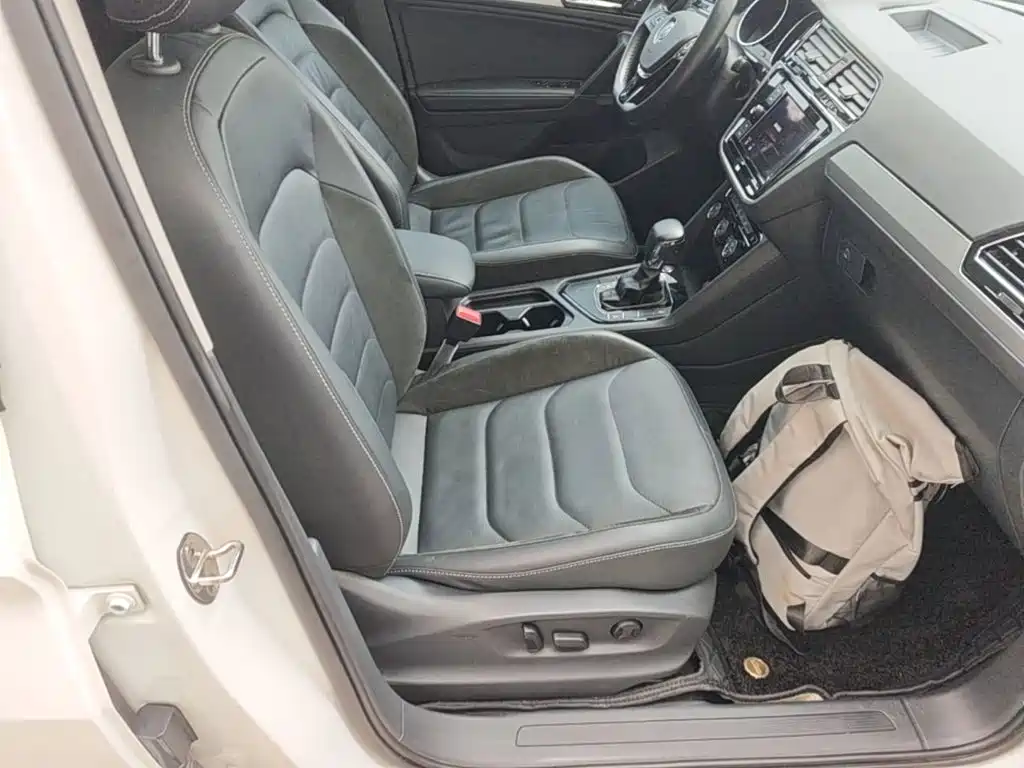 Volkswagen Tiguan L — миниатюра 25