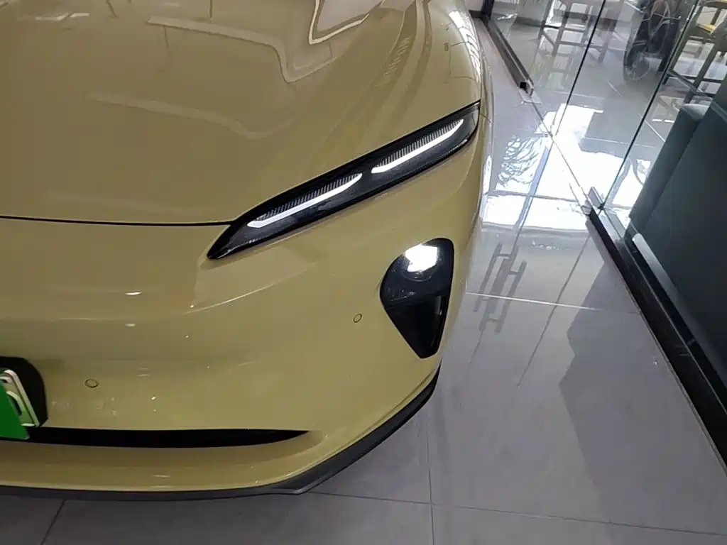 NIO ET5 — миниатюра 24