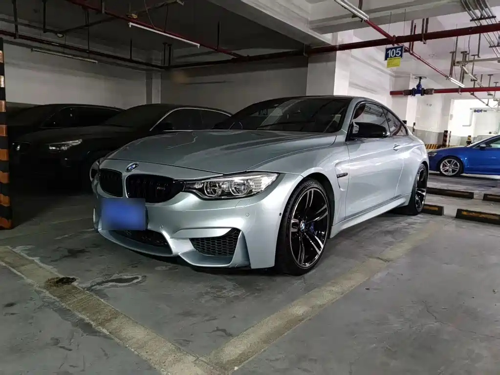 BMW M4