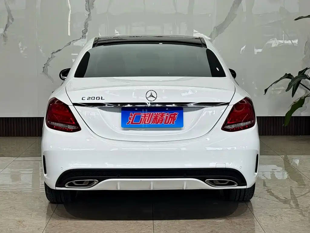 Mercedes-Benz C-Class — миниатюра 5
