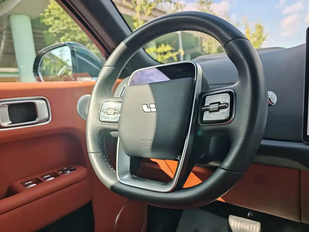 Li Auto Li L9 — миниатюра 9