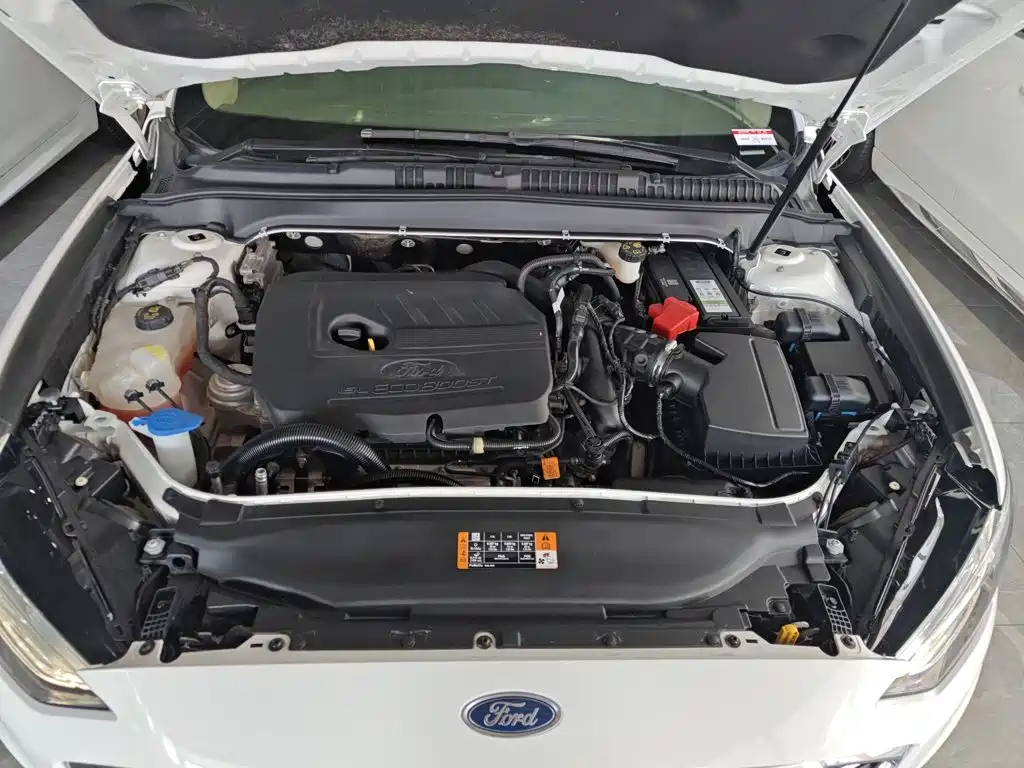 Ford Mondeo — миниатюра 18