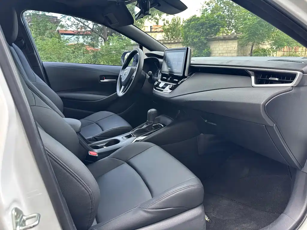 TOYOTA LEI LING
