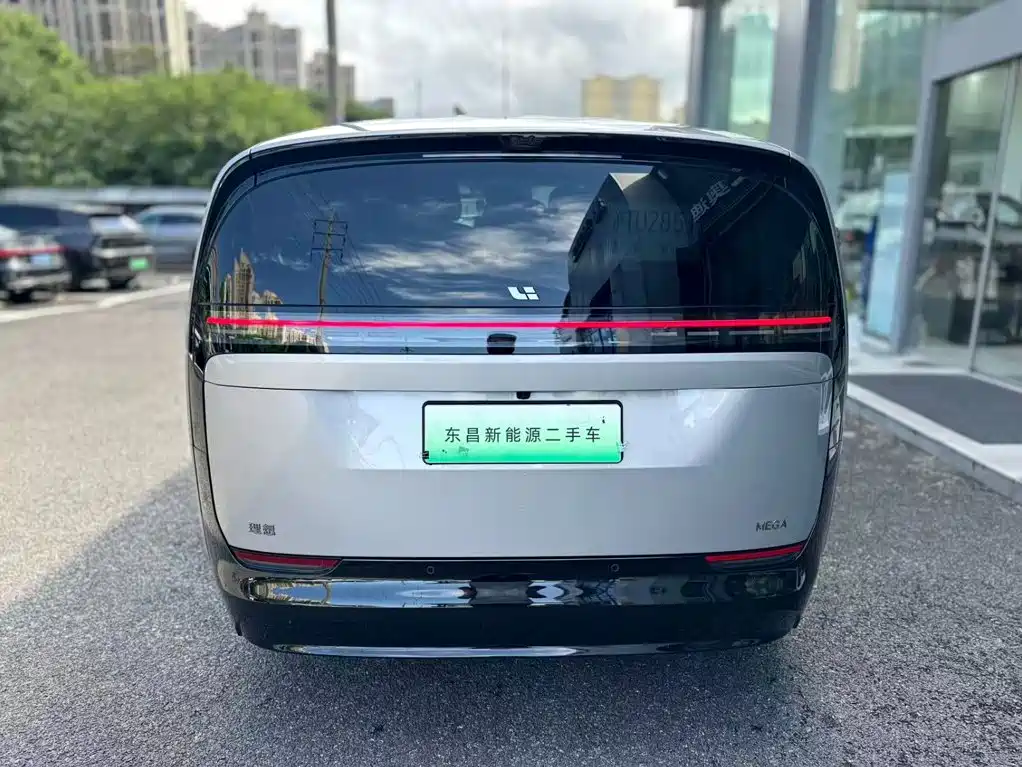 Li Auto Li MEGA — миниатюра 6