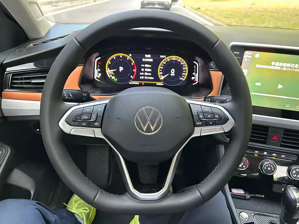 Volkswagen Bora — миниатюра 6