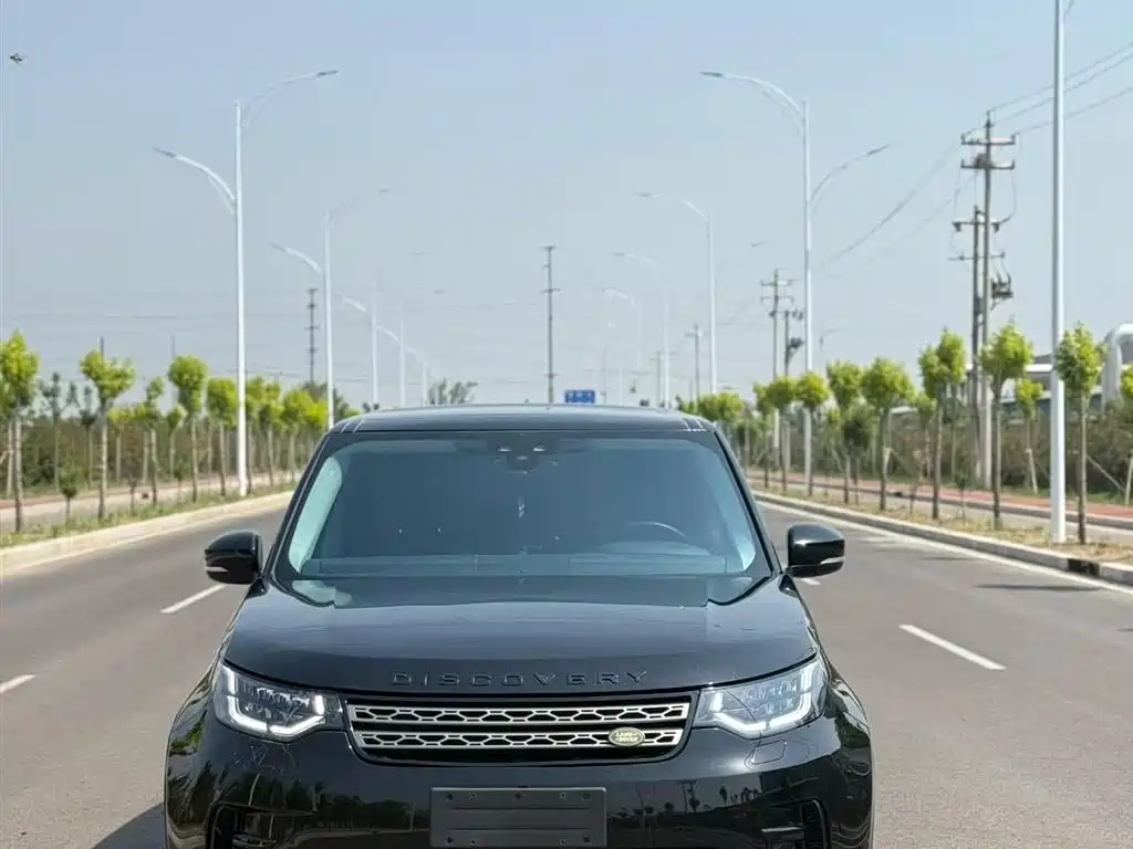 Land Rover Discovery 2019 3.0 SC V6 SE